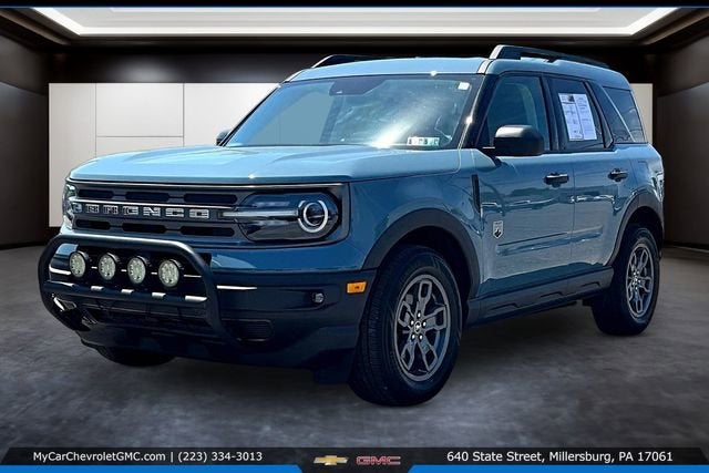 2021 Ford Bronco Sport Big Bend in Green — front three-quarter view